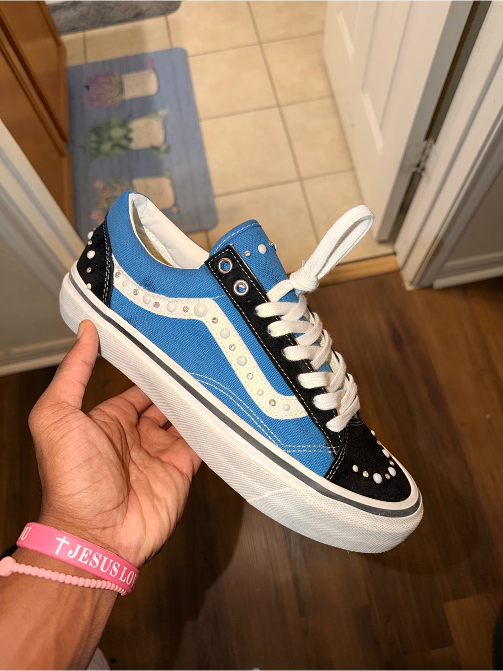 * BRAND NEW * Vans LX Old Skool 36’ Size 10 Mens